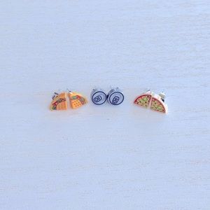 New Set of 3 auth LEGO food series.